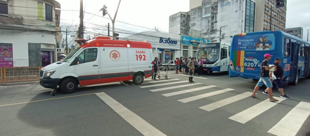 Samu Homem e atropelado por Ônibus em Aracaju