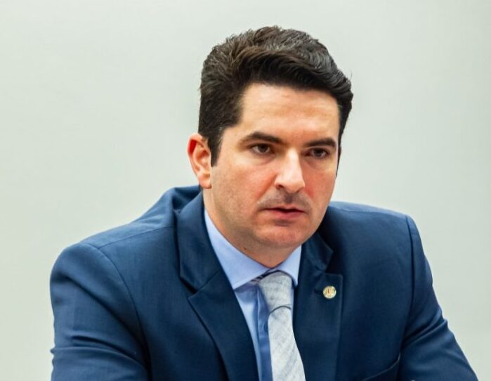 Deputado Gustinho Ribeiro