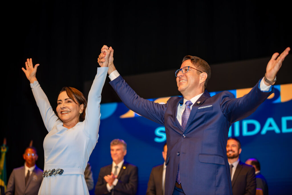 Emília Corrêa exonera indicados de Ricardo Marques