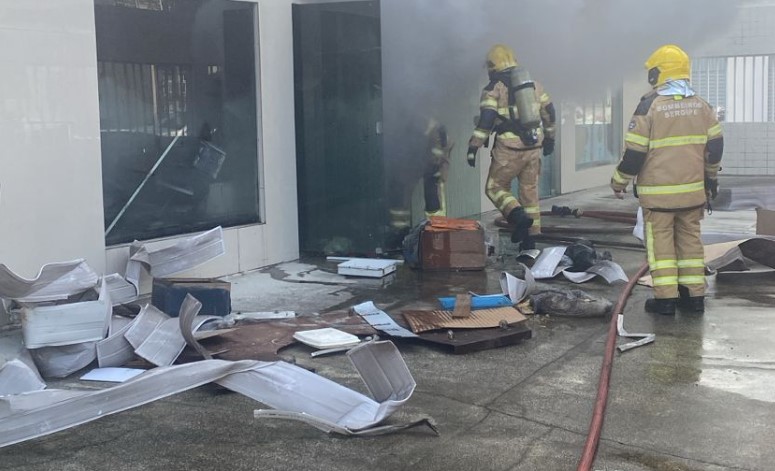 princípio de incêndio na Xodó FM