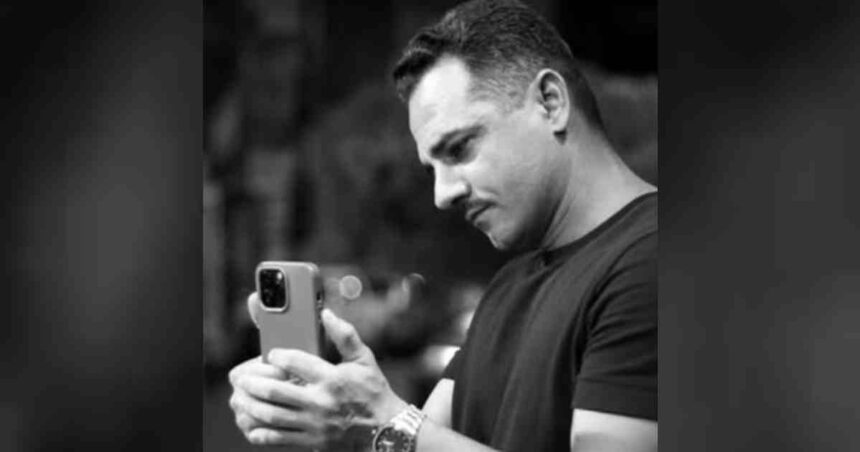 Viatura policial no bairro Japãozinho após morte de assessor de cantor em Aracaju