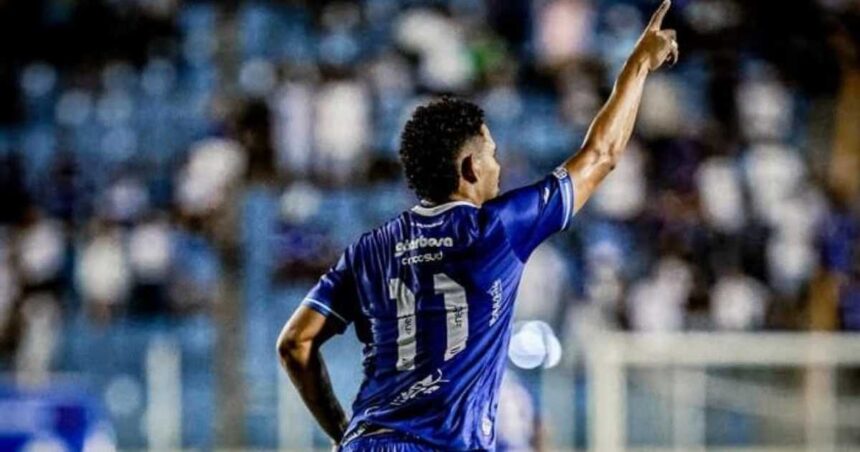 Jogadores do Confiança em campo no Batistão em Aracaju