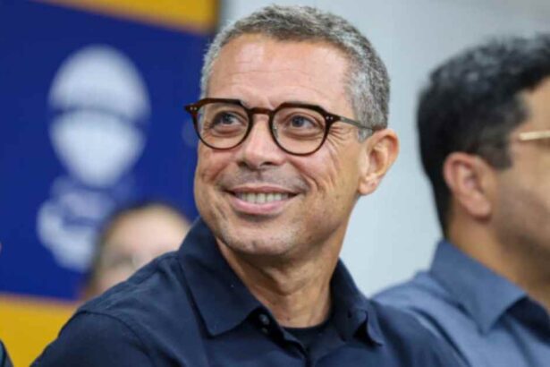 Foto de Fábio Mitidieri sorrindo