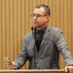 Vereador Lúcio Flávio em vídeo criticando imprensa e colega parlamentar em Aracaju