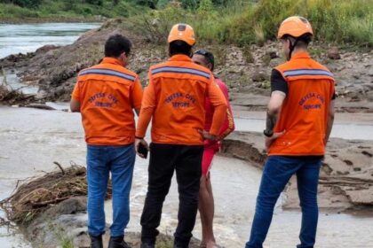 Equipe da Defesa Civil atua em rodovia após chuvas intensas em Sergipe