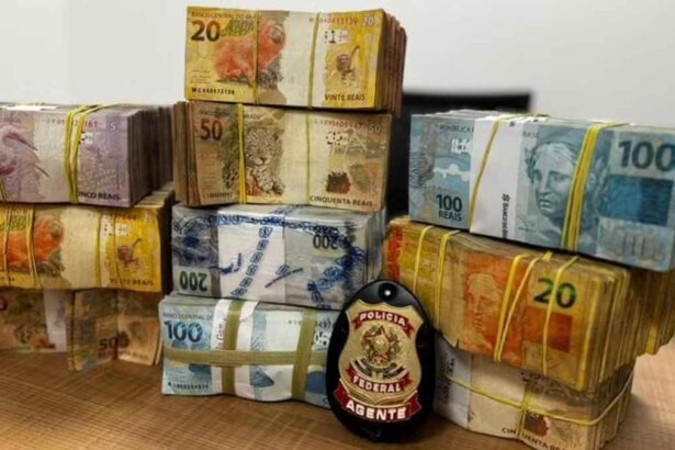 PF apreende R$ 500 mil em Aracaju