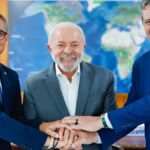 Governador Fábio Mitidieri, Presidente Lula e Senador Rogério Carvalho em reunião de alinhamento político em Brasília.