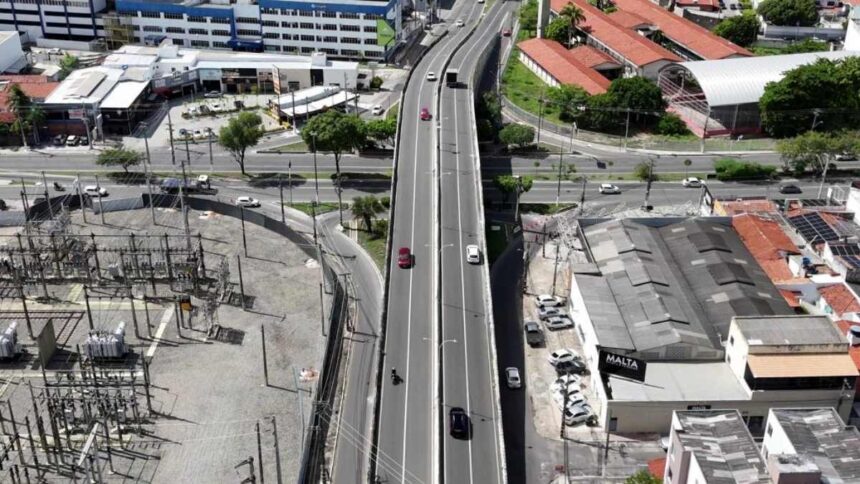 viaduto da Avenida Francisco Porto em Aracaju