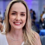 Priscila Felizola durante ato de filiação ao partido Republicanos em Sergipe.