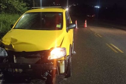 carro destruido após acidente