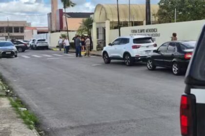 Fórum Olímpio Mendonça ou viatura policial em atendimento no bairro Orlando Dantas.