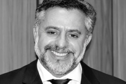 Fotografia do promotor de Justiça José Rony Silva Almeida.