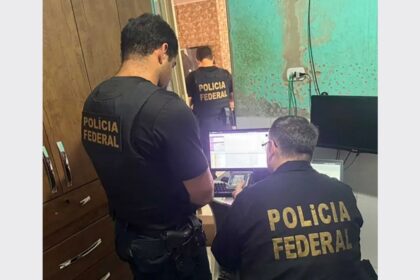 Polícia Federal em cumprimento de mandado judicial em Sergipe.