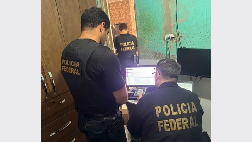Polícia Federal em cumprimento de mandado judicial em Sergipe.